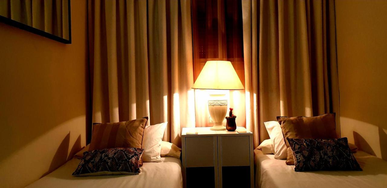 Apartment Next To The Beach بورتالس نوس المظهر الخارجي الصورة